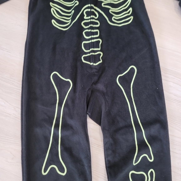 NWOT HYDE AND EEK! Fleece , Glow In The Dark Zip Up Onsie Size  XL Unisex - Picture 12 of 14